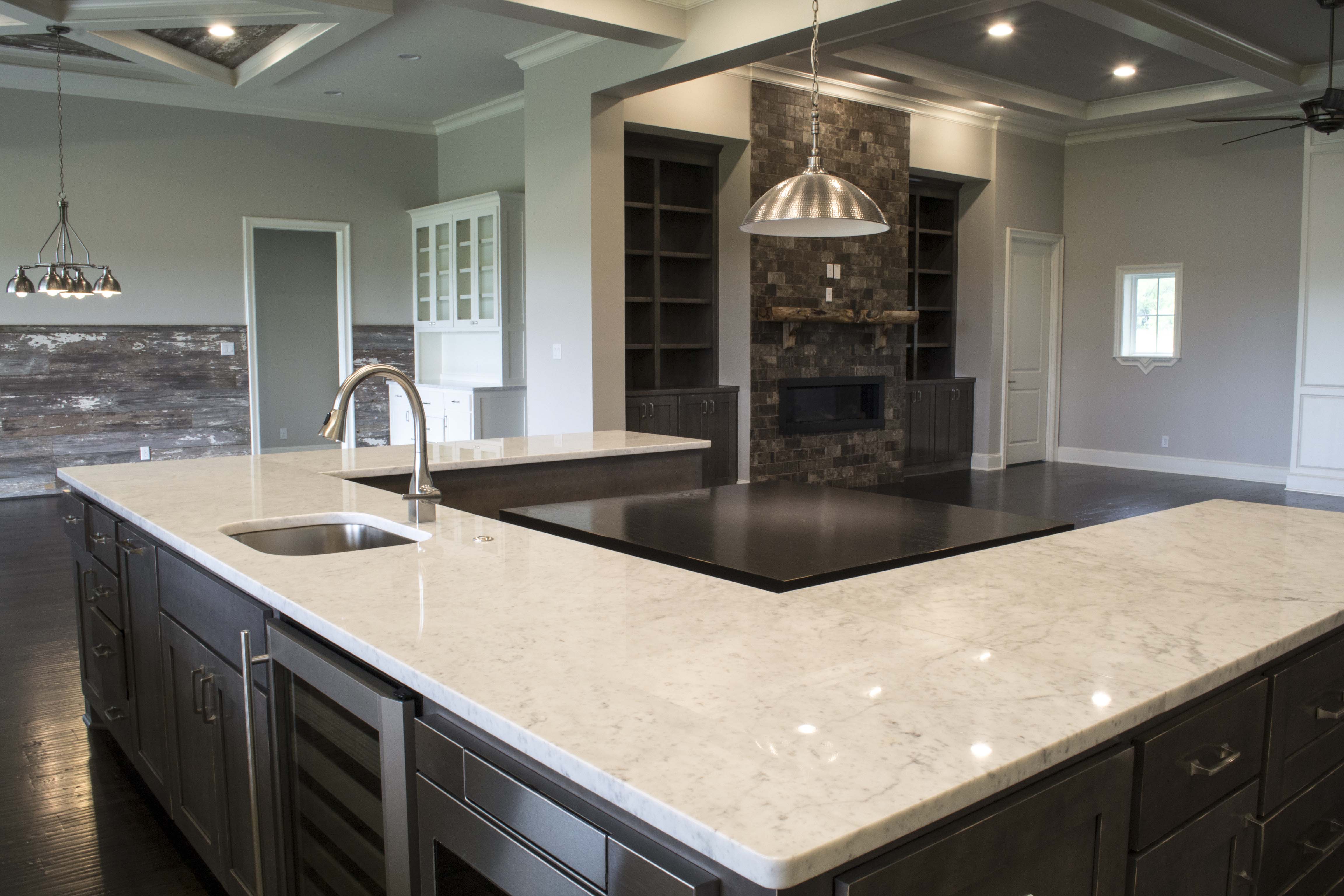 apos_floors_granite_countertops_tile_carpet_kitchens_table_hardwood_bathrooms_texas_alvarado_dallas_fort_worth_kitchengranite35.jpg